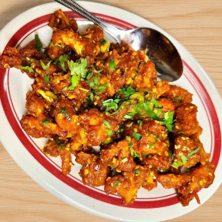 Dine In, Takeout and Delivery in Hale