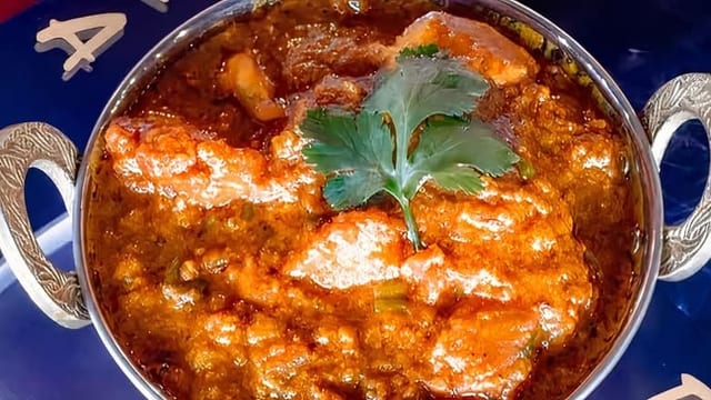 Lamb Vindaloo (Tray).
